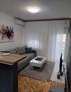 NOVA DETELINARA IZDAJE SE JEDNOIPOSOBAN NAMEŠTEN STAN